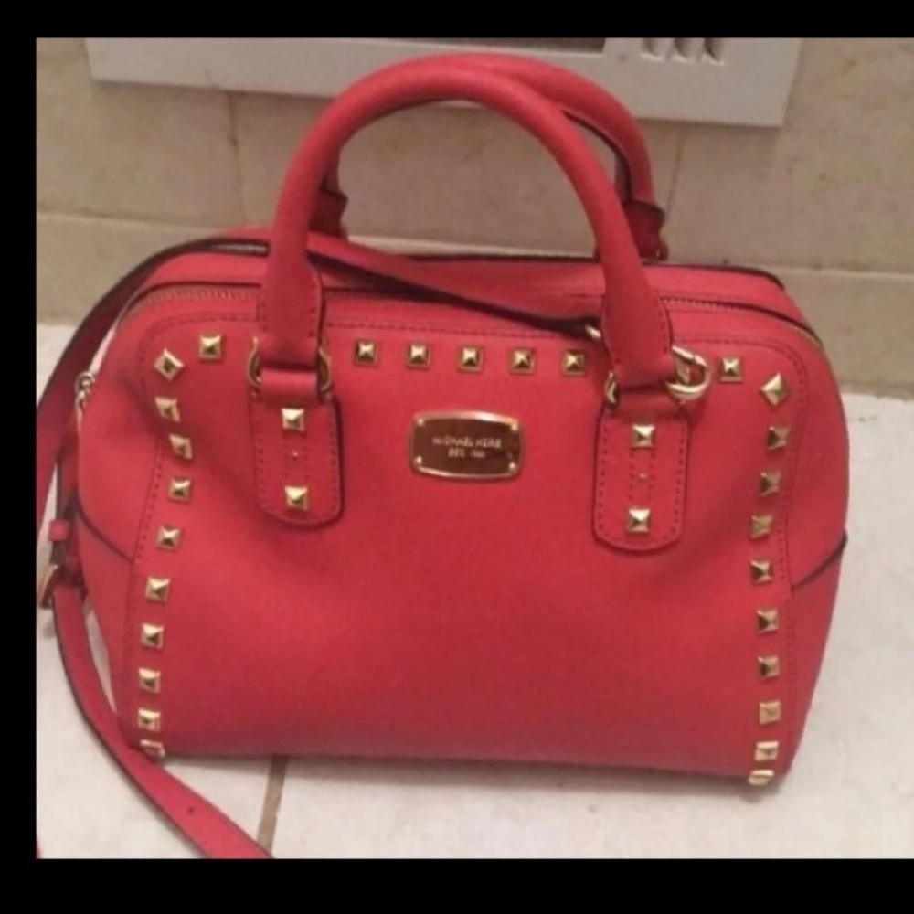Michael Kors Medium size bag